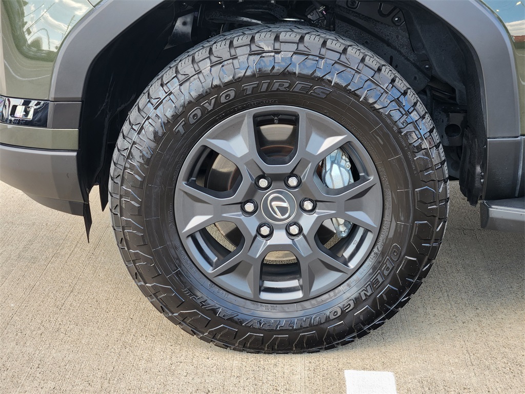2024 Lexus GX 550 Overtrail photo 10