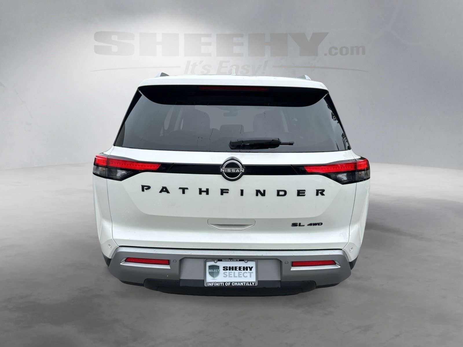 2023 Nissan Pathfinder SL photo 6