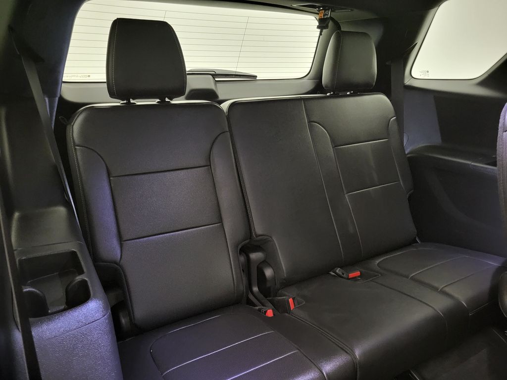 2022 Chevrolet Traverse Premier photo 39