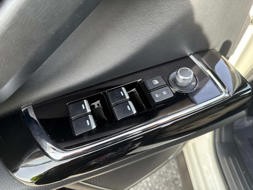 2022 Mazda CX-9 Touring photo 19