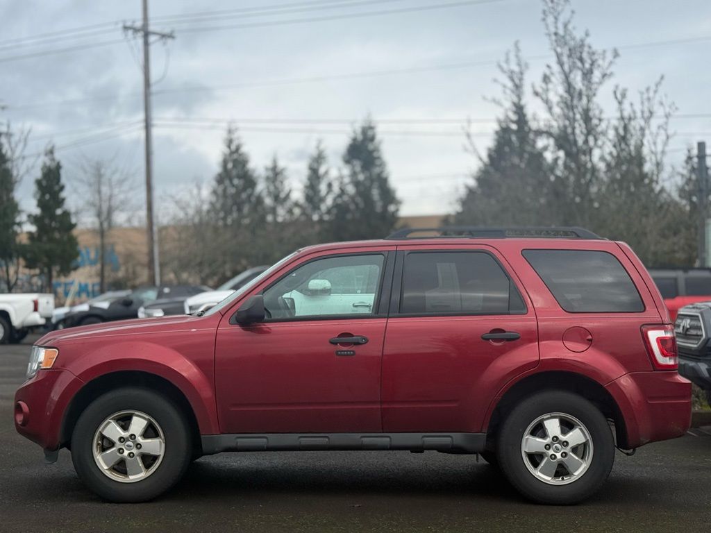 Used 2012 Ford Escape XLT with VIN 1FMCU0D77CKC38215 for sale in Beaverton, OR
