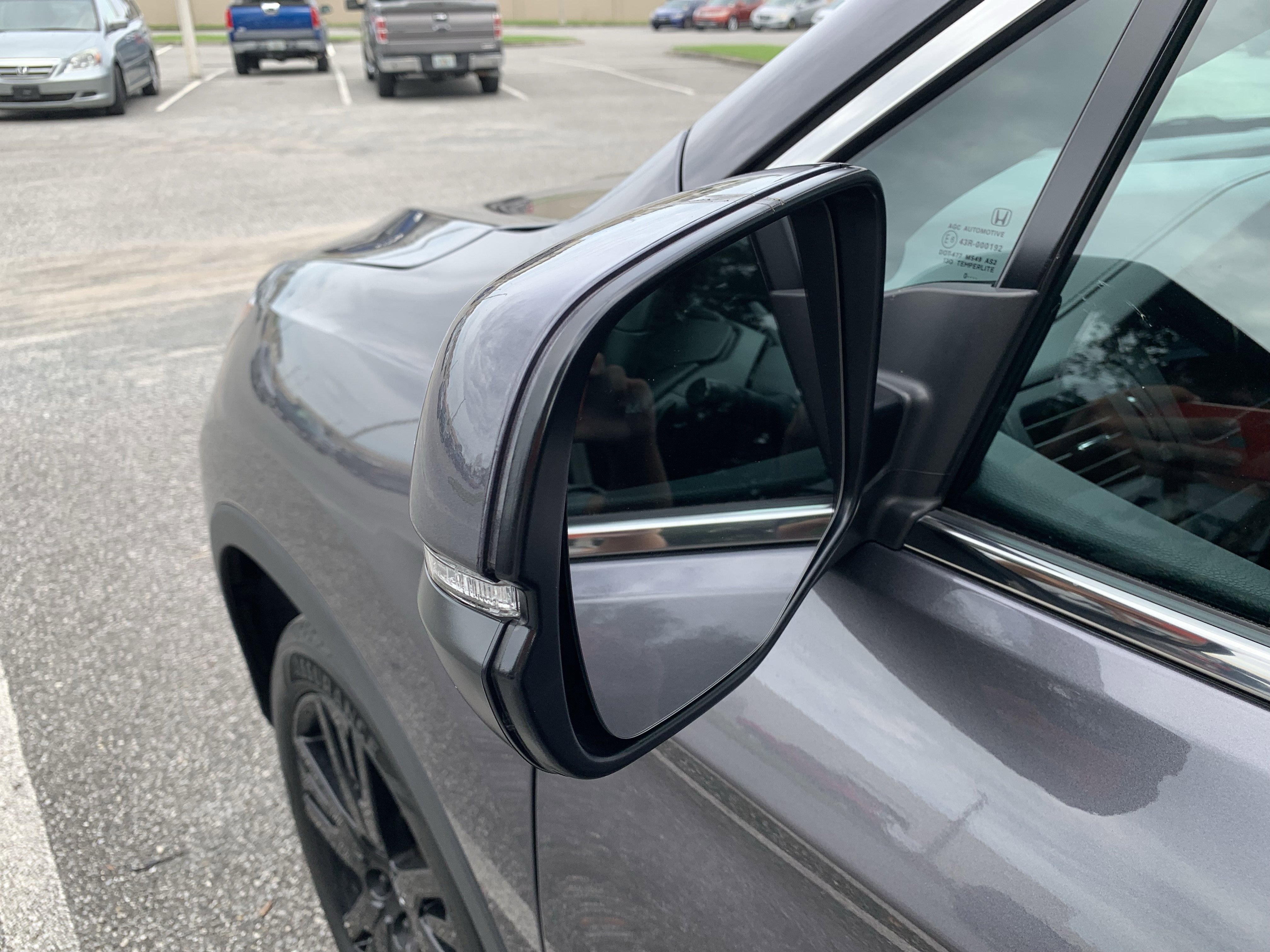2021 Honda Pilot Special Edition photo 2