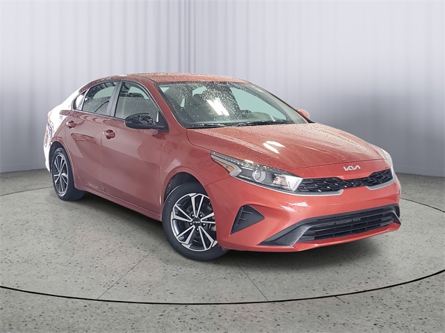 2022 Kia FORTE LXS's photo