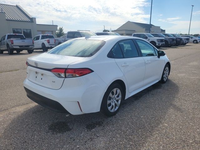 2023 Toyota Corolla LE photo 14
