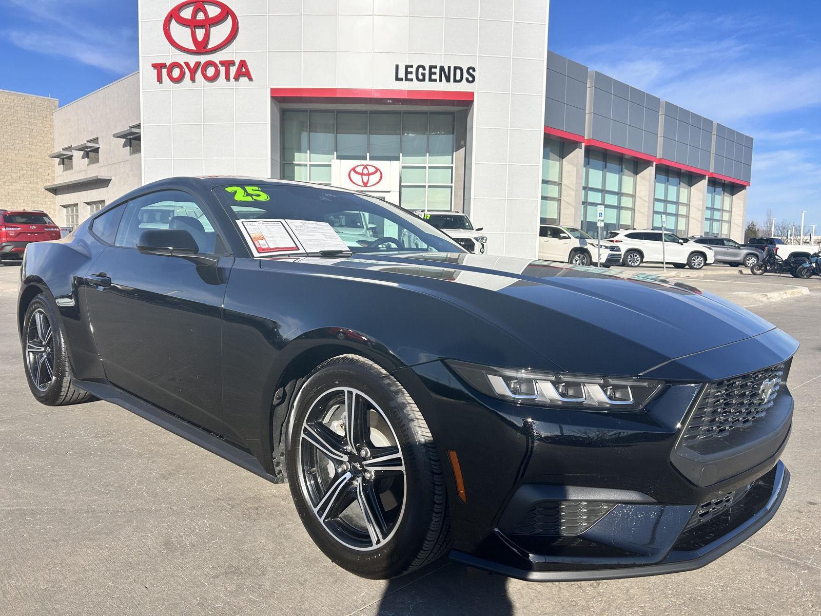 2025 Ford Mustang EcoBoost