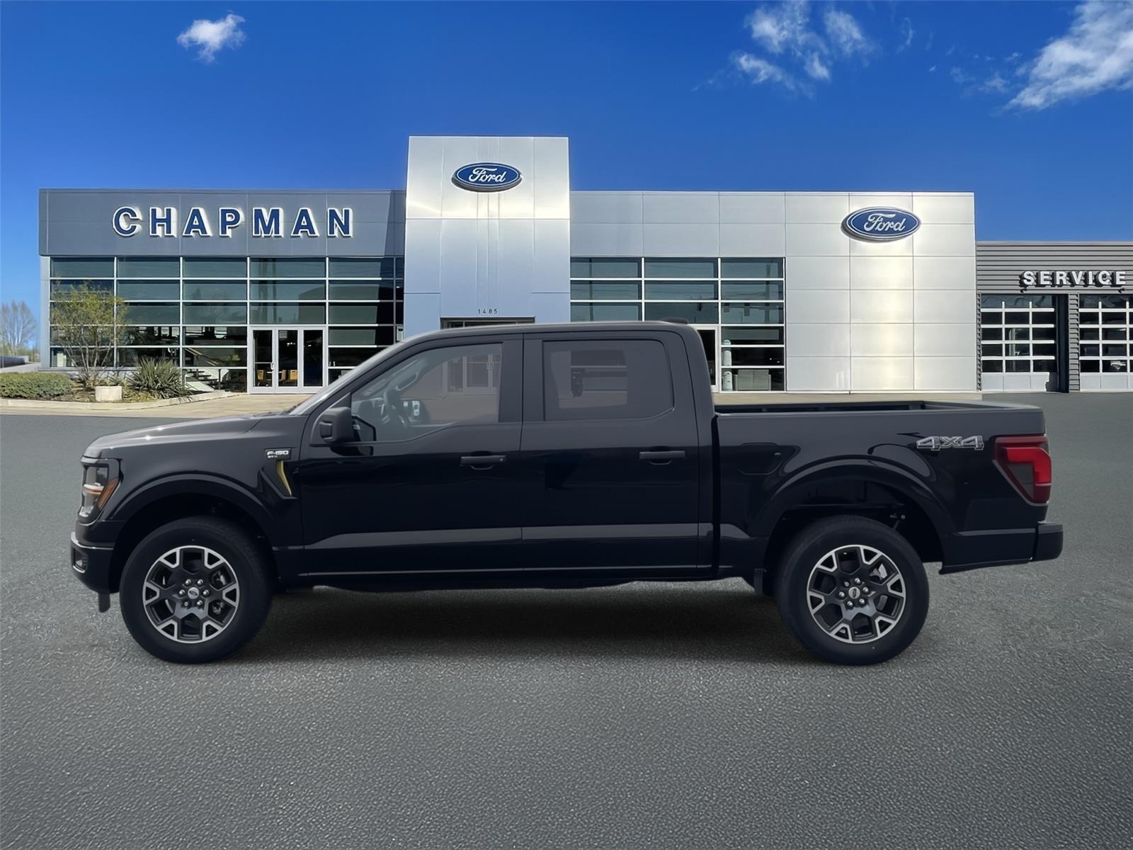 2025 Ford F-150 STX photo 4