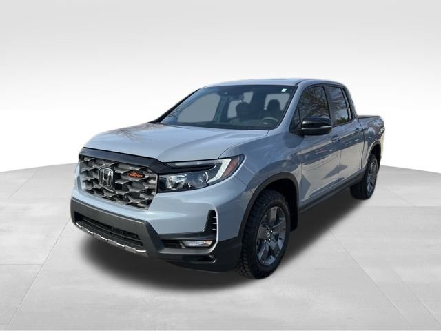 2025 Honda Ridgeline TrailSport photo 2
