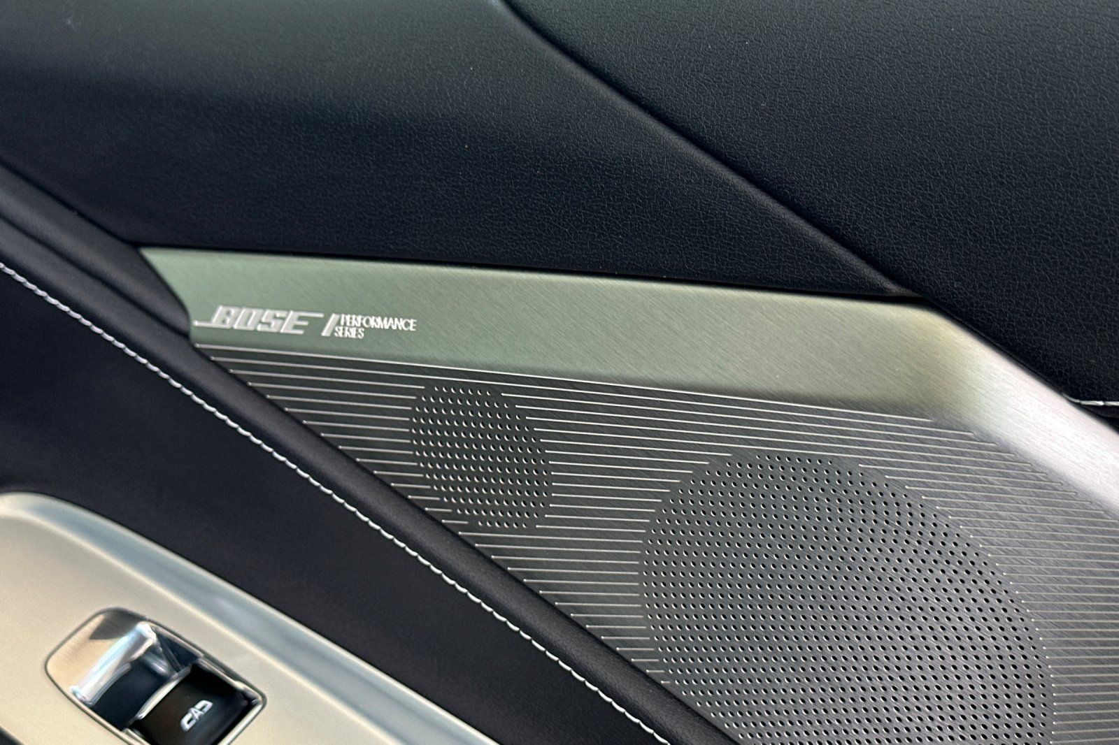 2022 Chevrolet Corvette Stingray 2LT photo 4