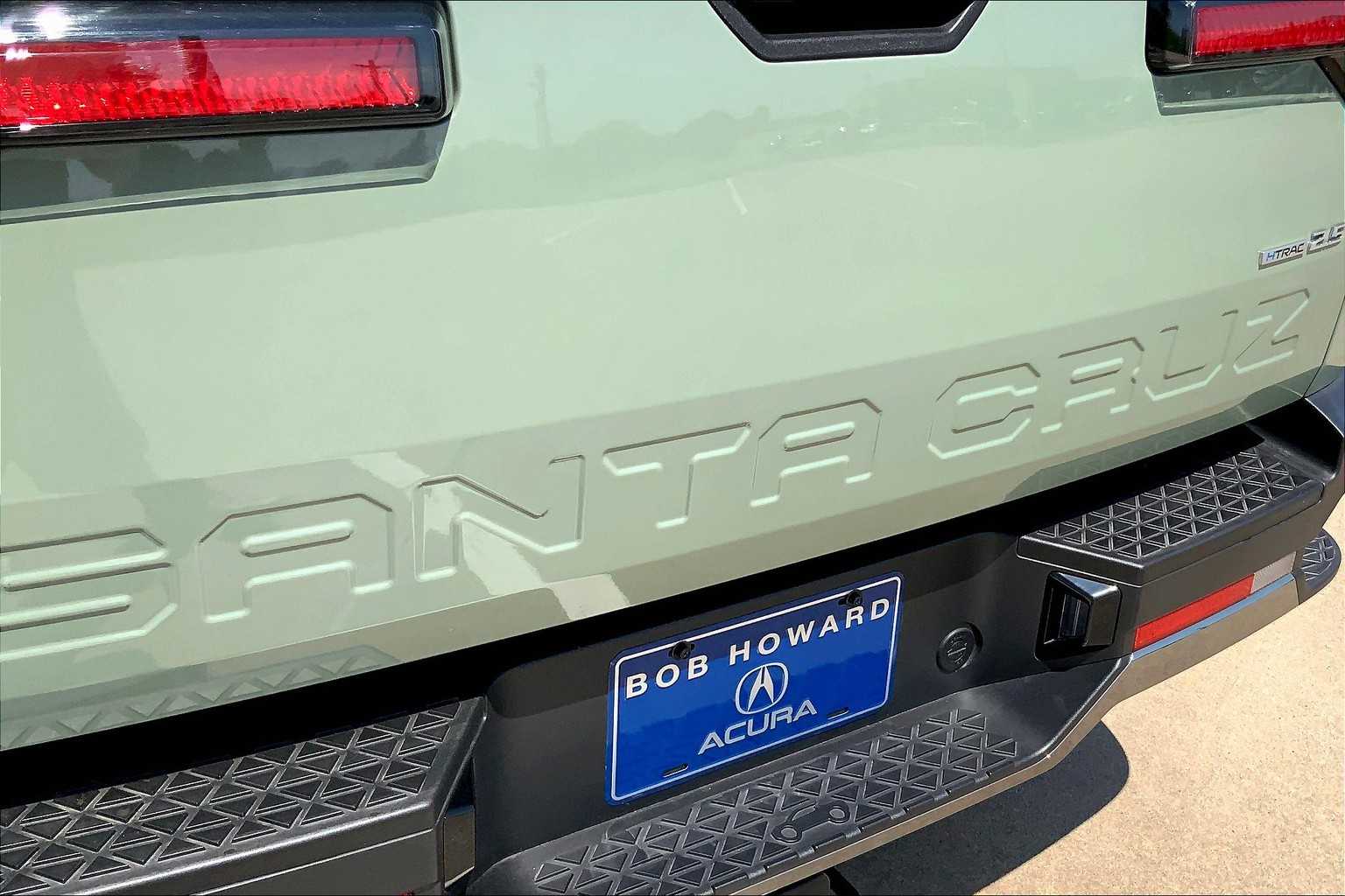2024 Hyundai Santa Cruz Limited photo 9
