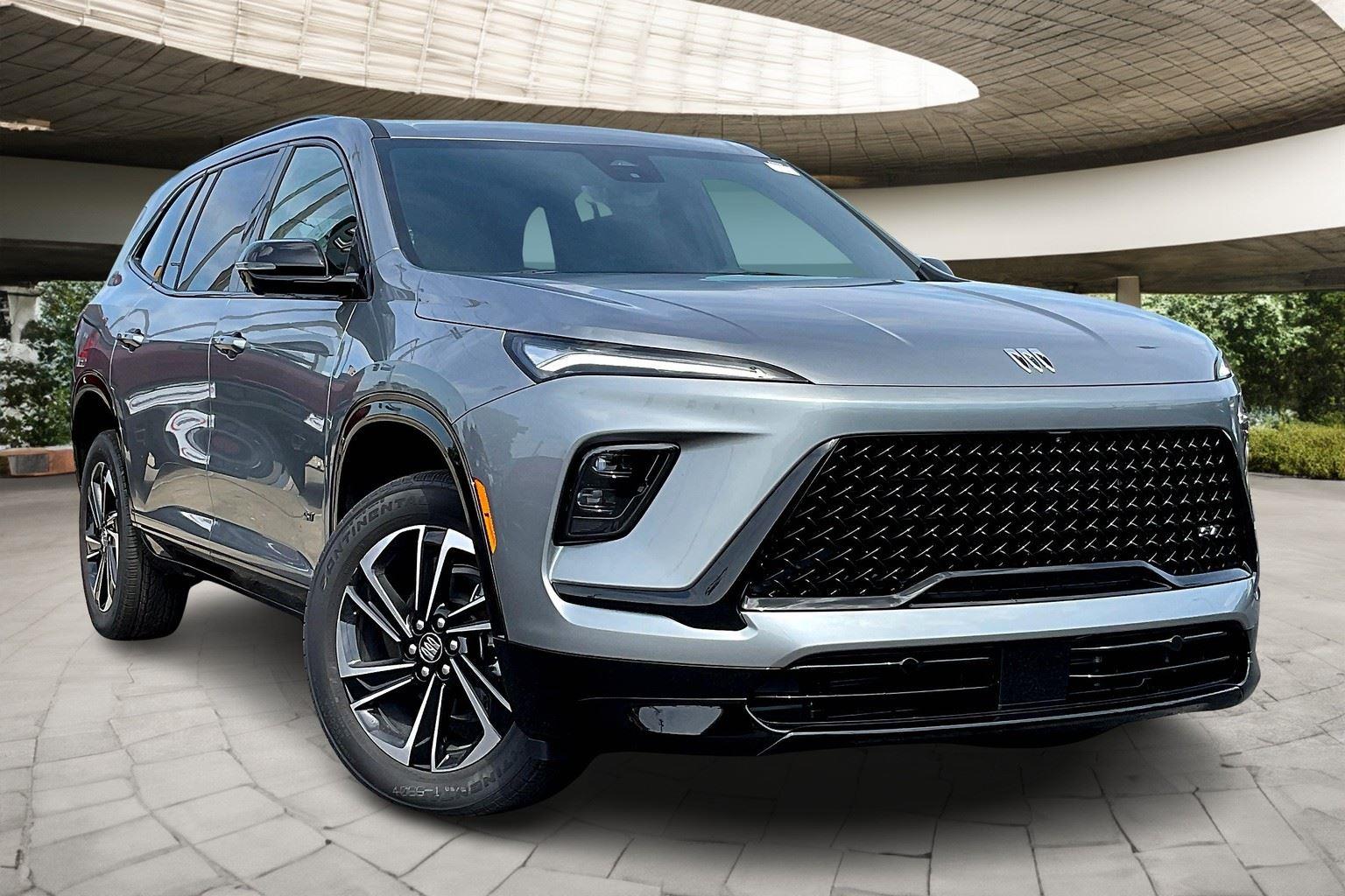 2026 Buick Enclave Sport Touring photo 2