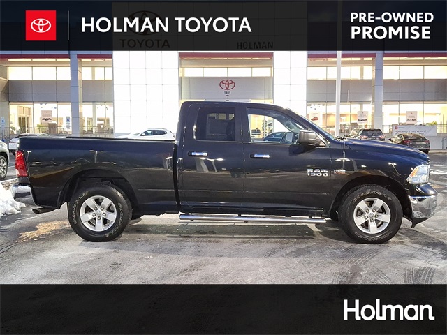 2017 RAM Ram 1500 Pickup SLT