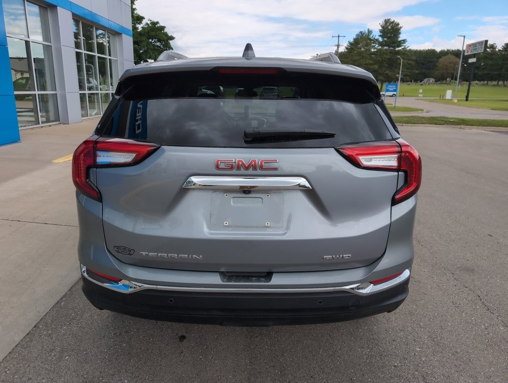 2024 Gmc Terrain SLT photo 7