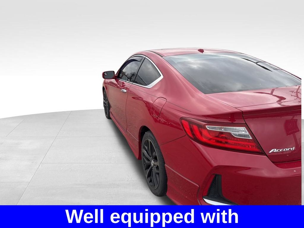 2017 Honda Accord EX-L V6 photo 3