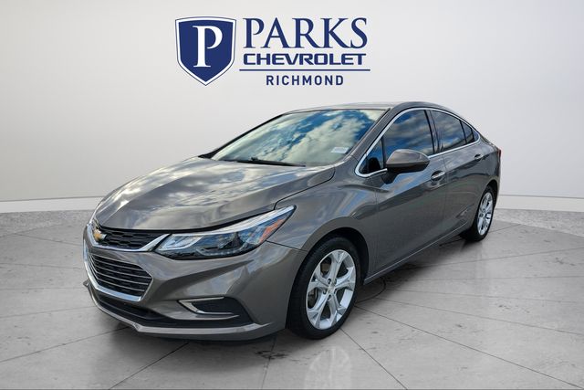 2018 Chevrolet Cruze Premier photo 3