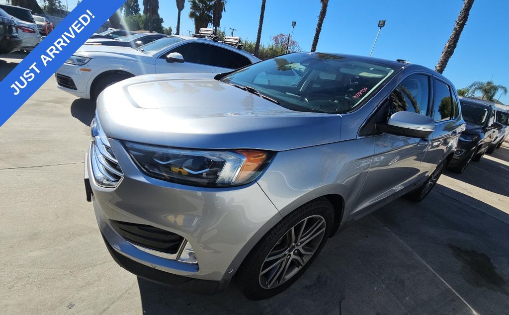 2020 Ford Edge Titanium