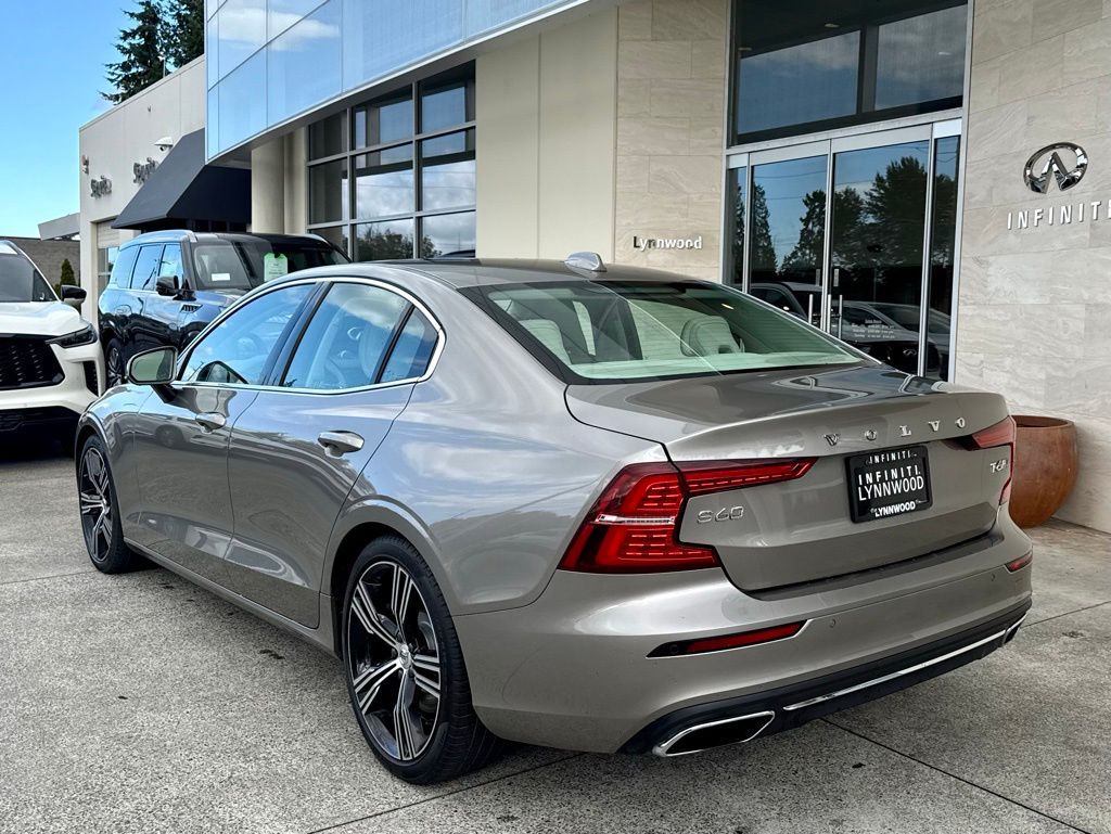 2019 Volvo S60 T6 Inscription photo 3
