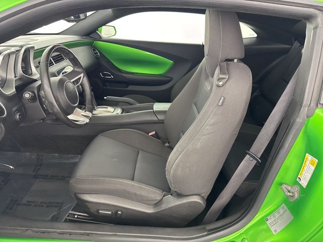 2010 Chevrolet Camaro 1LT photo 18