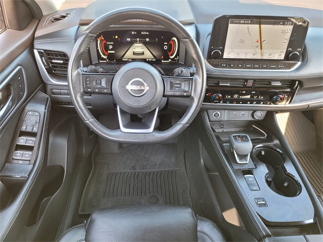 2022 Nissan Rogue Platinum photo 11
