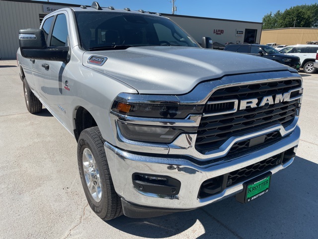 2026 Ram 3500 Big Horn photo 2