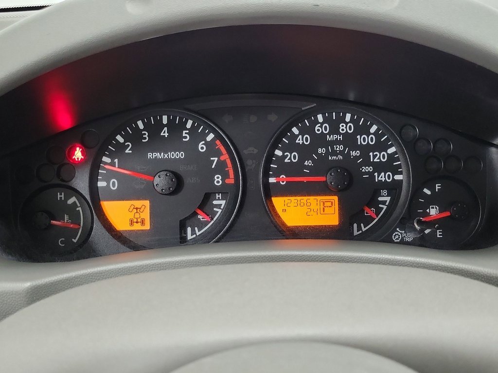 2016 Nissan Frontier SV photo 11
