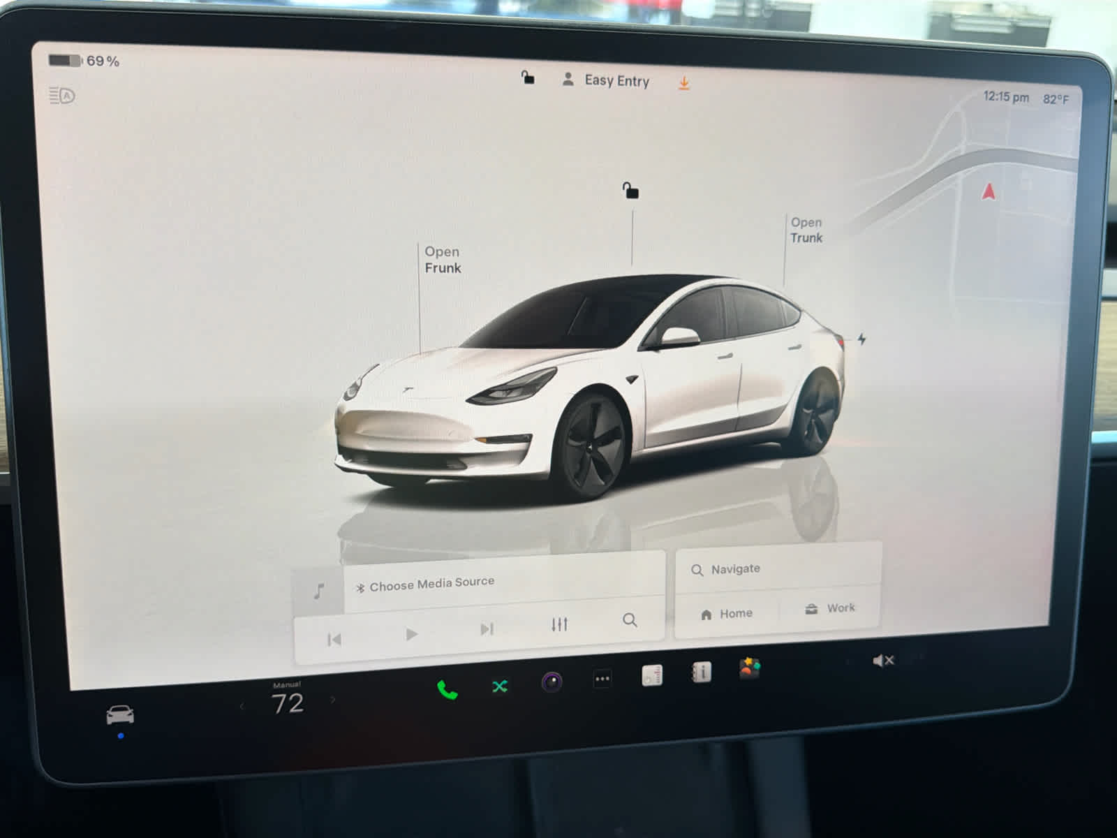 2022 Tesla Model 3 Long Range photo 15