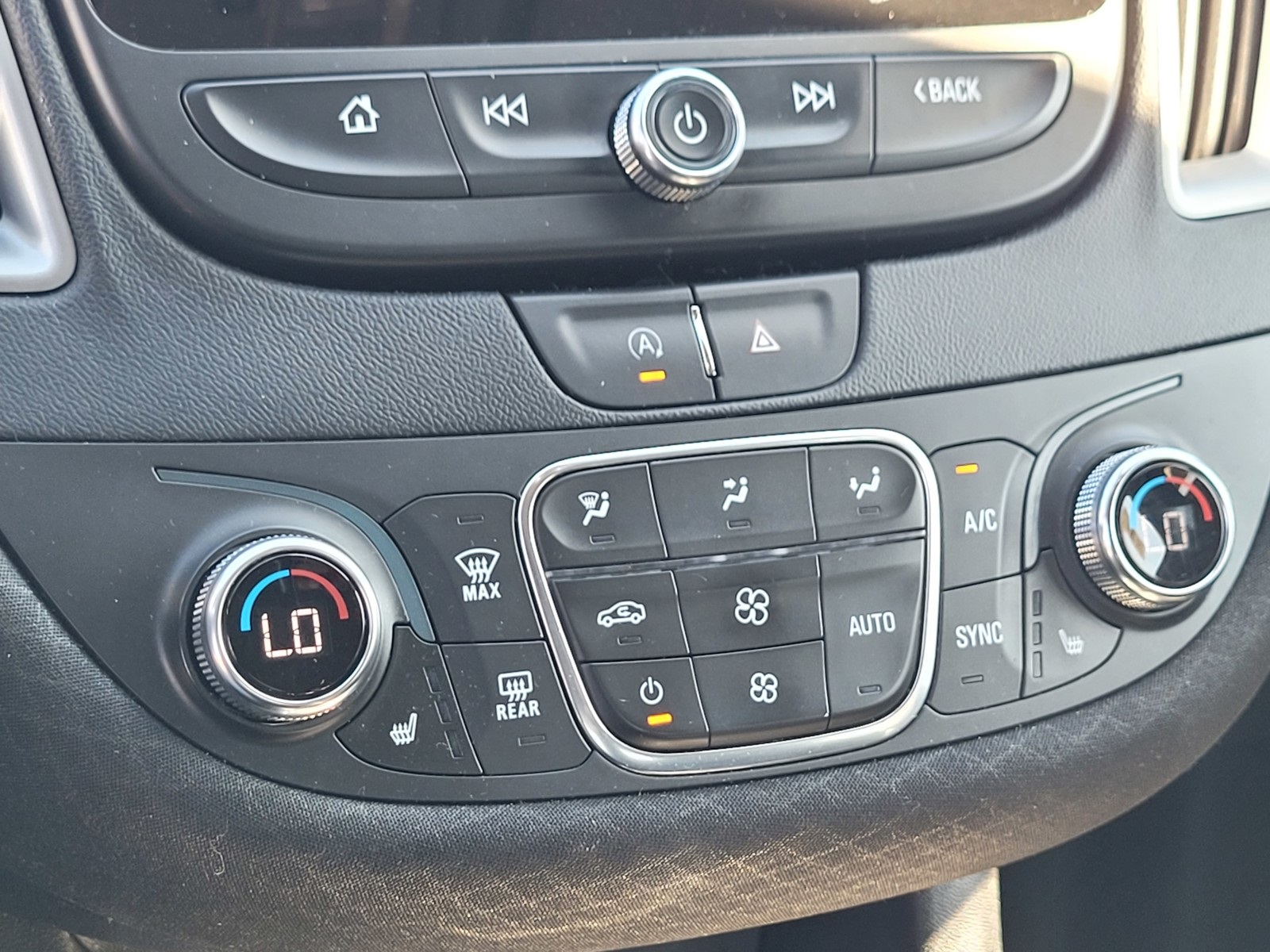 2022 Chevrolet Malibu 1LT photo 21
