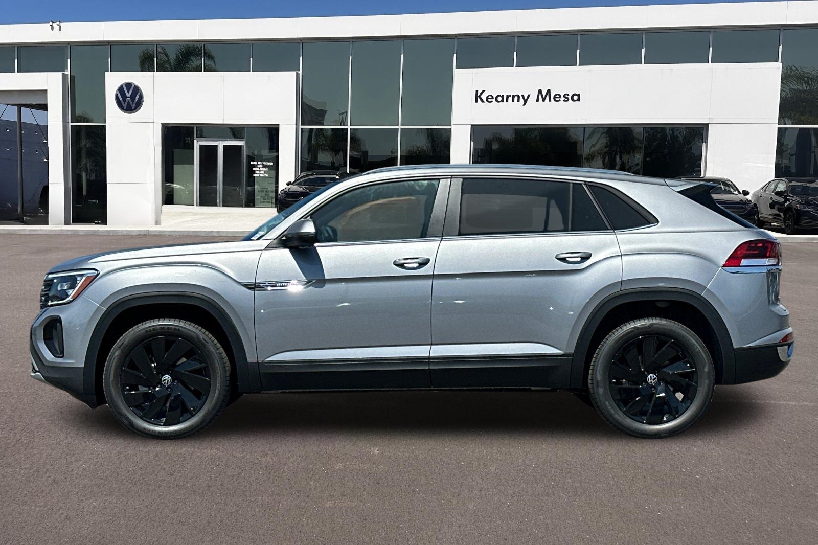 2026 Volkswagen Atlas Cross Sport SE Technology photo 5