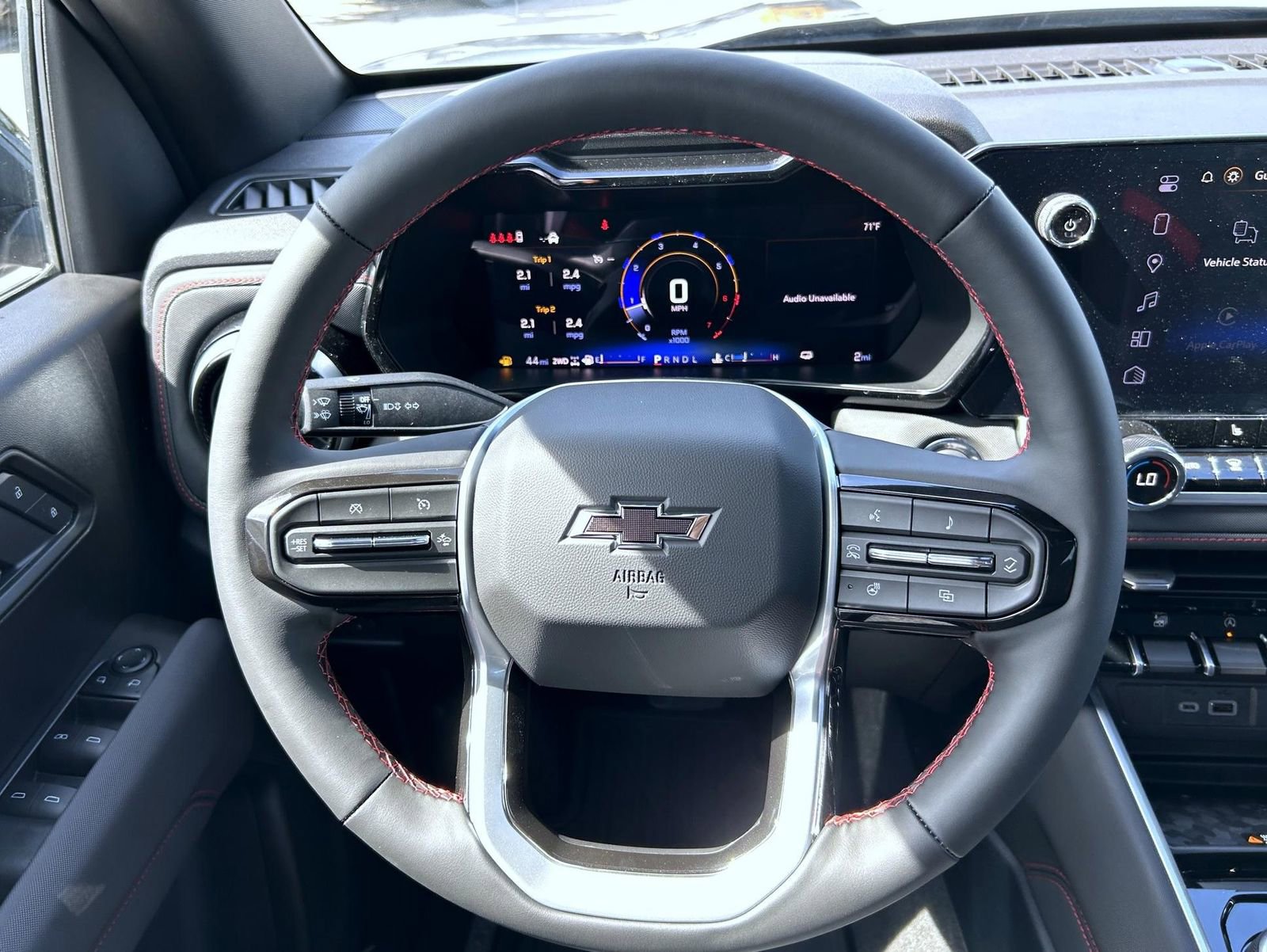 2026 Chevrolet Colorado Z71 photo 11