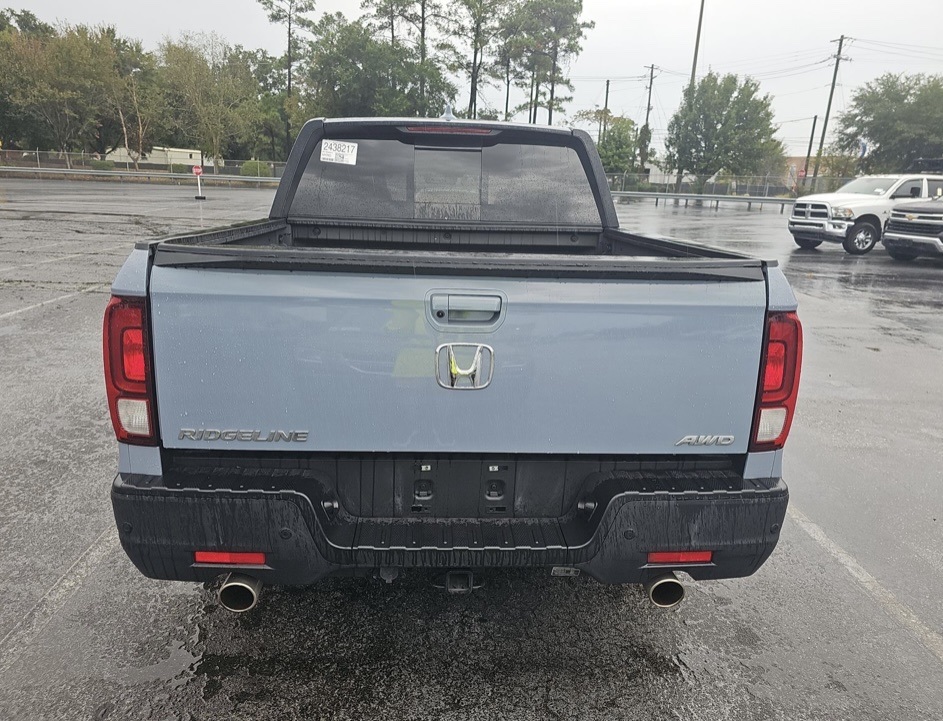 2022 Honda Ridgeline Black Edition photo 12