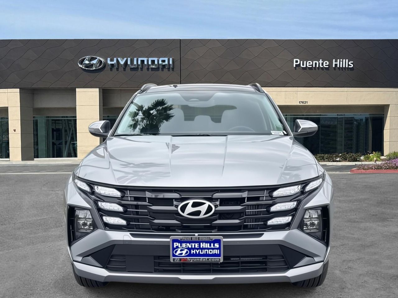 2025 Hyundai Tucson Hybrid SEL Convenience photo 2