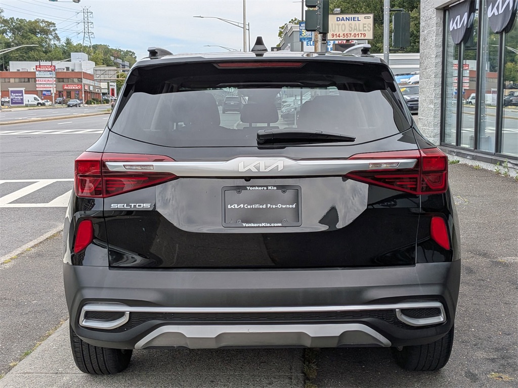 2023 Kia Seltos S photo 5