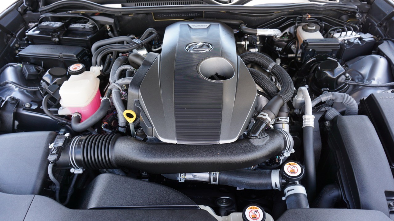 2019 Lexus RC 300 photo 33