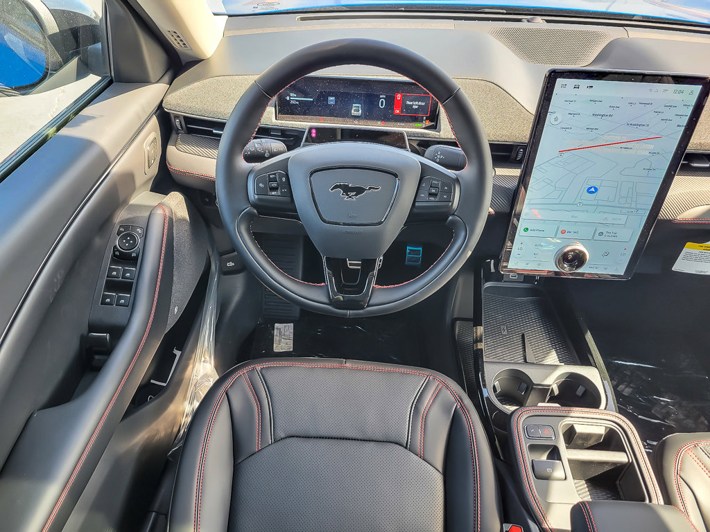 2025 FORD MUSTANG MACH-E - Image 12