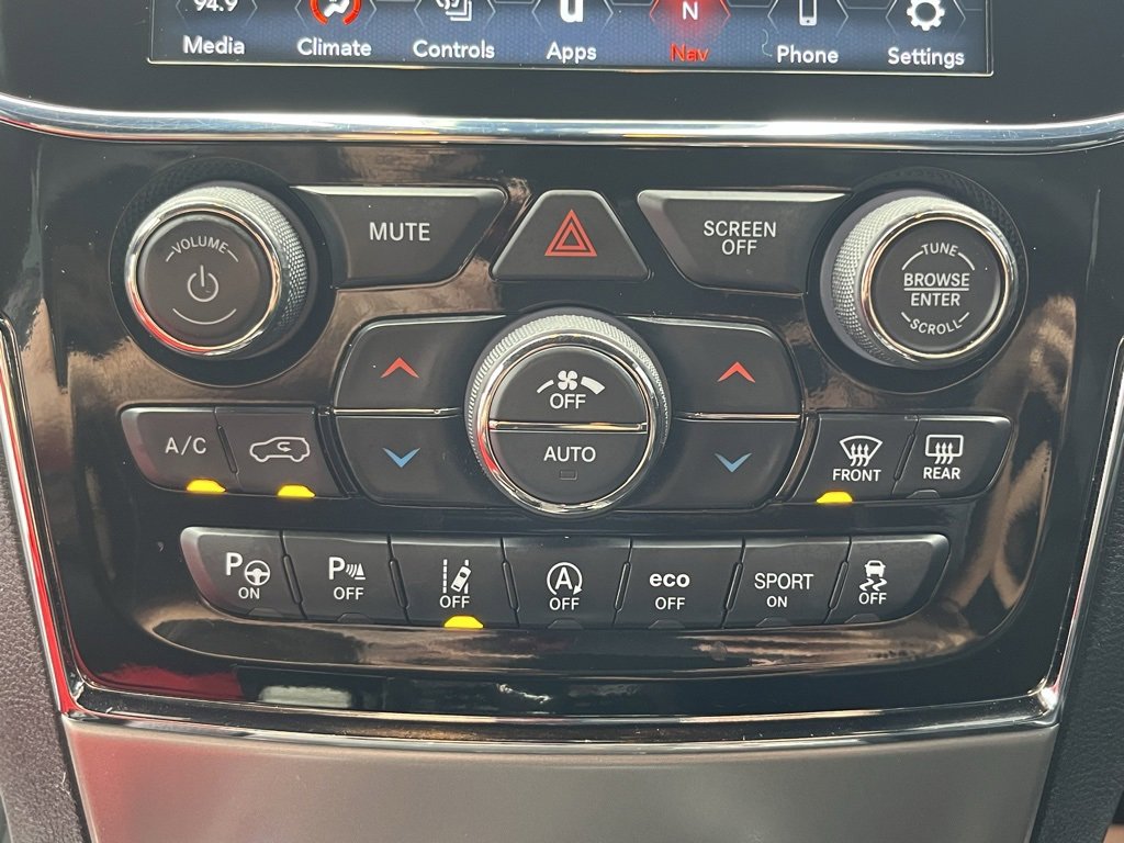 2022 Jeep Cherokee Limited X photo 7