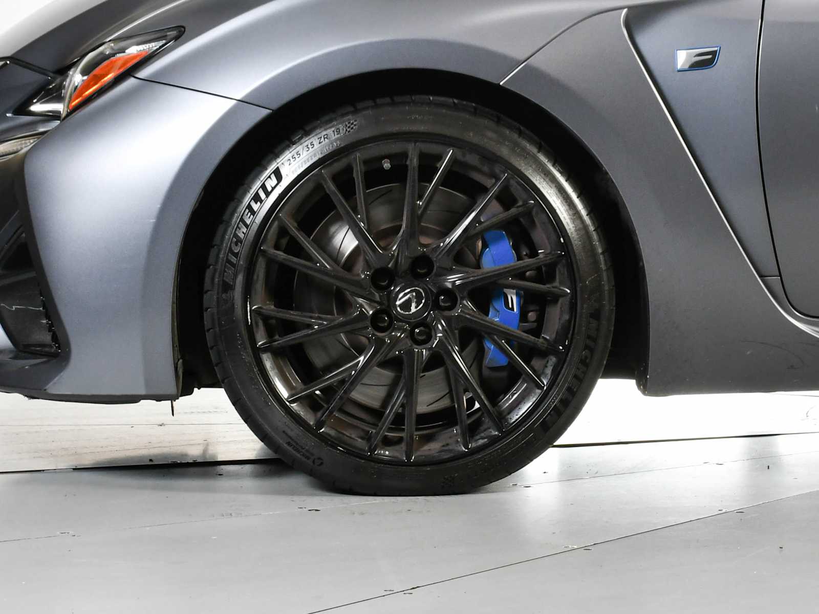 2019 Lexus RC F photo 10
