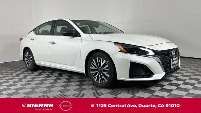2024 Nissan Altima SV