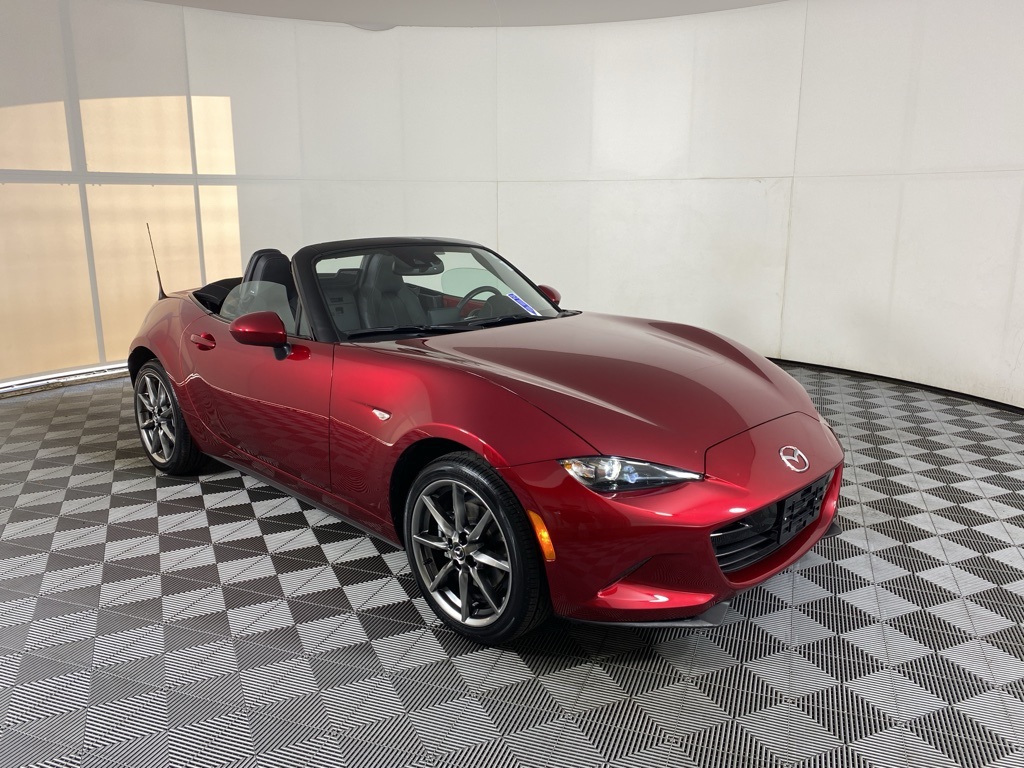 2022 Mazda MX-5 Miata Miata Grand Touring photo 9