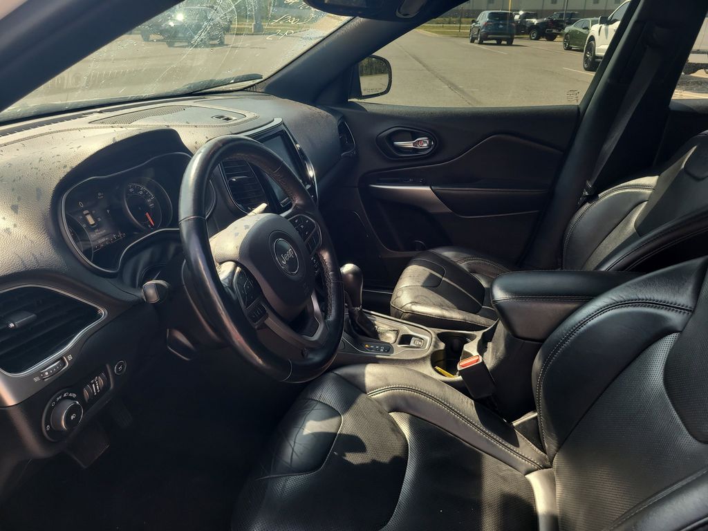 2020 Jeep Cherokee Limited photo 6