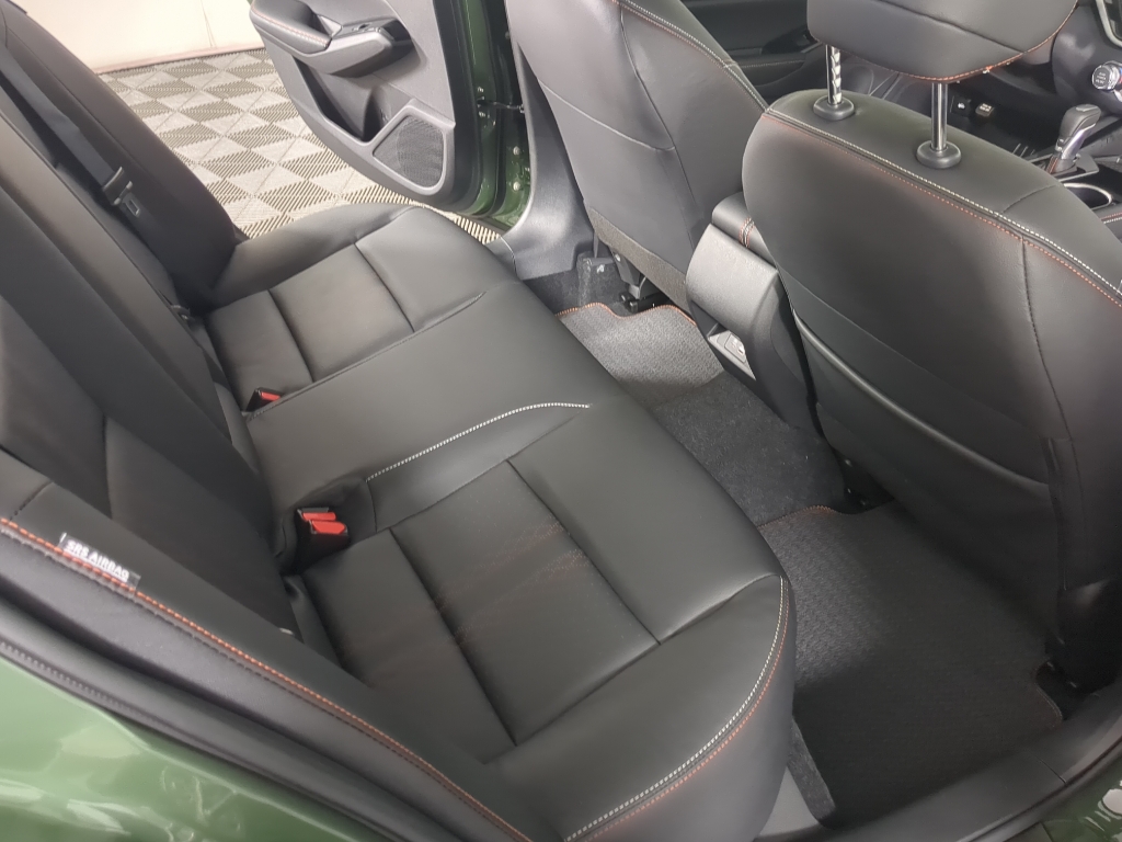 2025 Nissan Altima SR photo 17