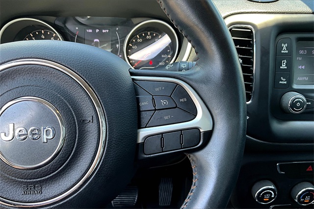 2018 Jeep Compass Latitude photo 12