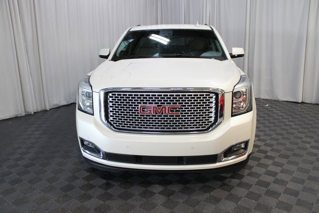 2015 Gmc Yukon XL Denali photo 2