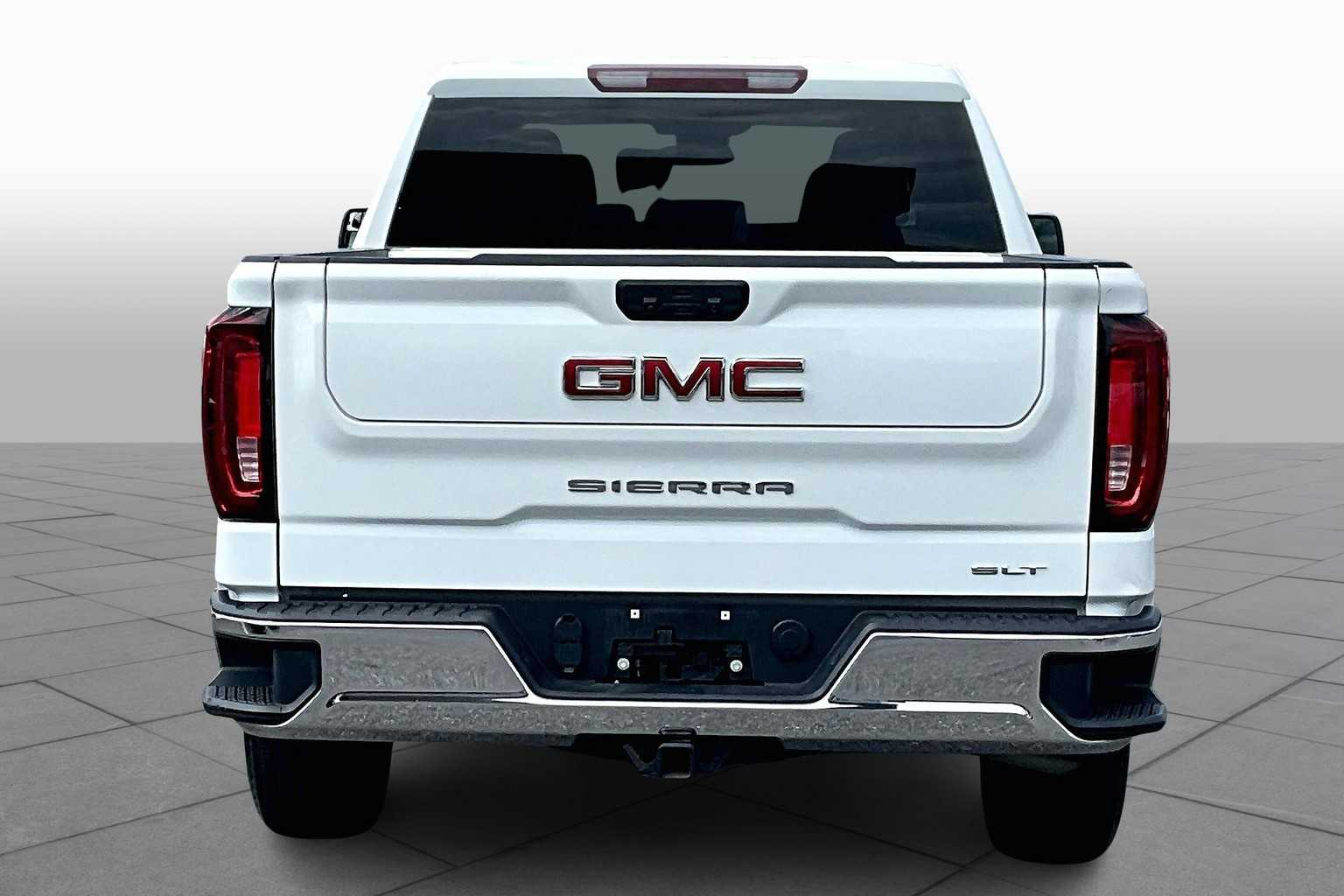 2024 Gmc Sierra 1500 SLT photo 4