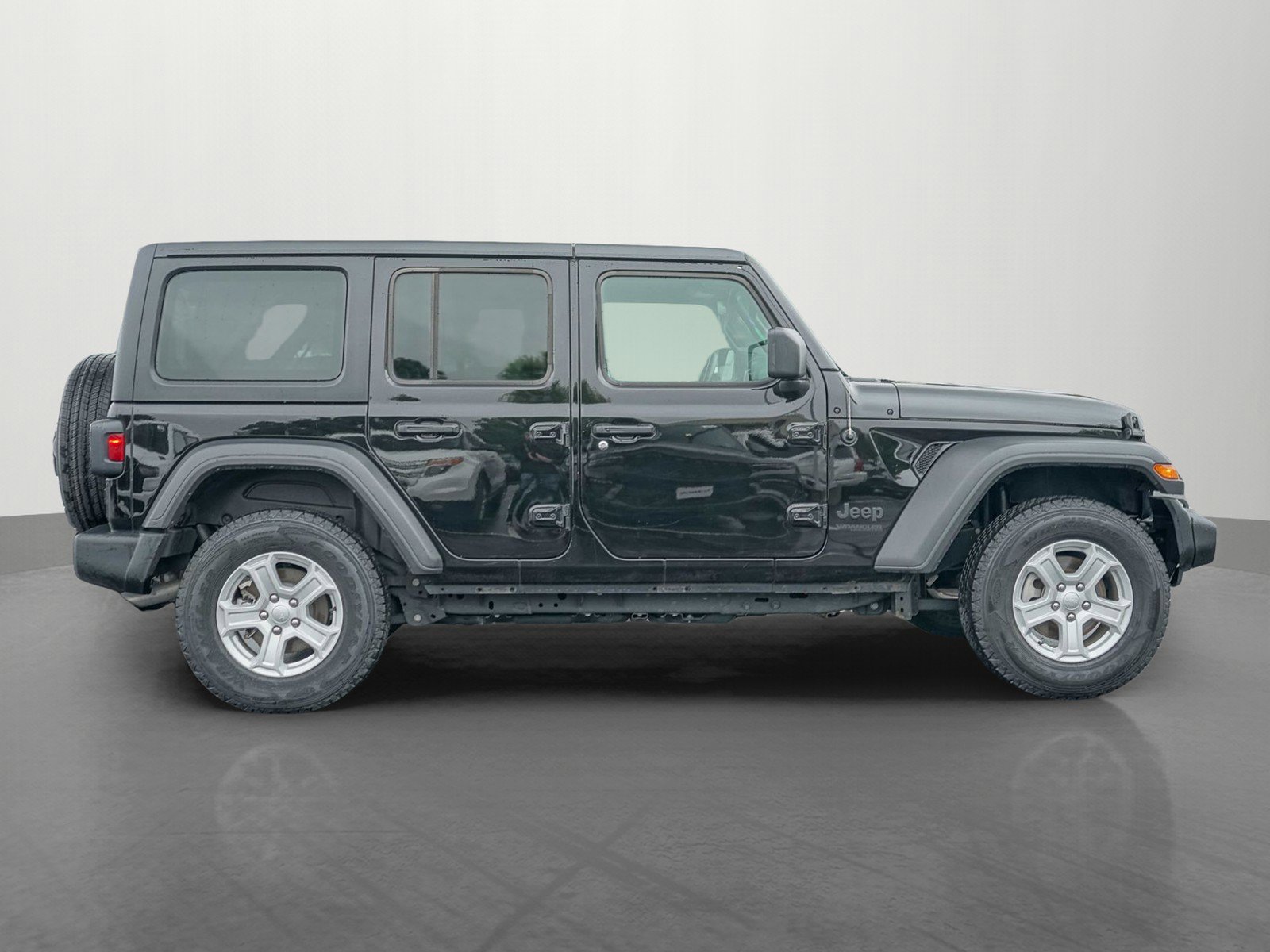 2022 Jeep Wrangler Unlimited Sport S photo 7