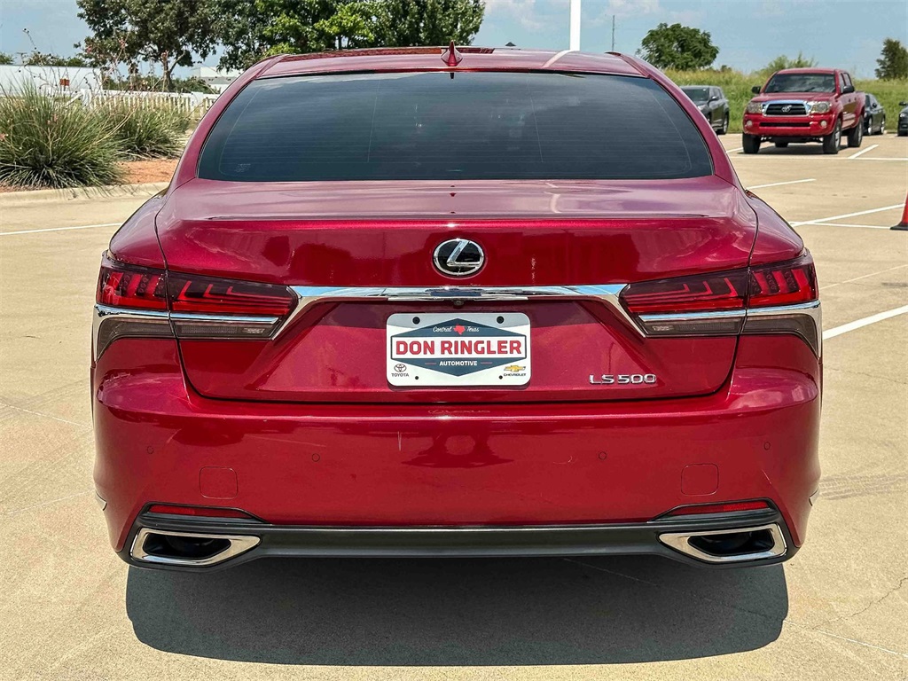 2018 Lexus LS 500 photo 3