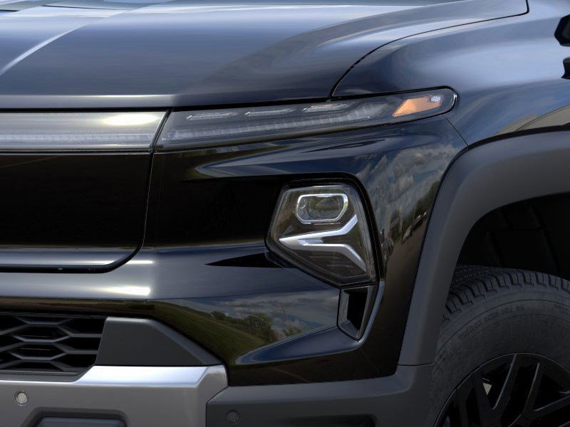 2026 Chevrolet Silverado LT photo 9