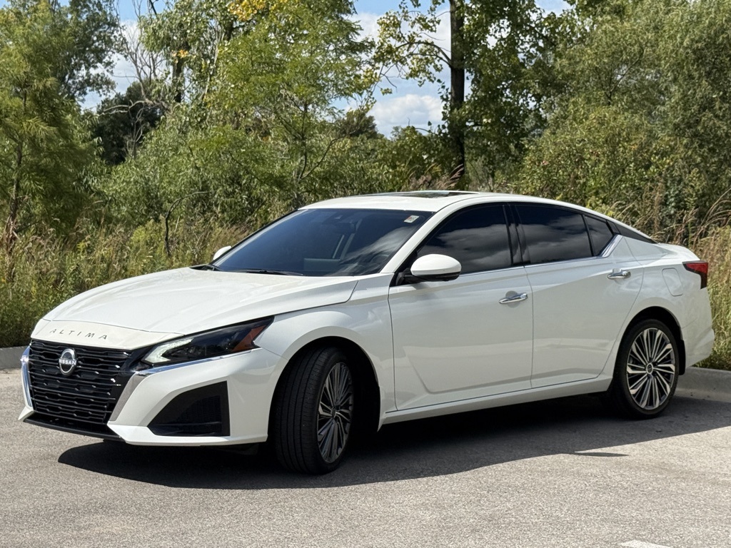 2024 Nissan Altima 2.5 SL photo 3