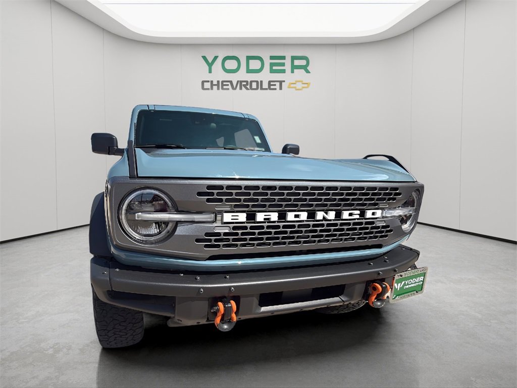 2022 Ford Bronco Base photo 9
