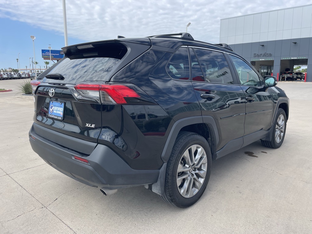 2024 Toyota RAV4 XLE Premium photo 2