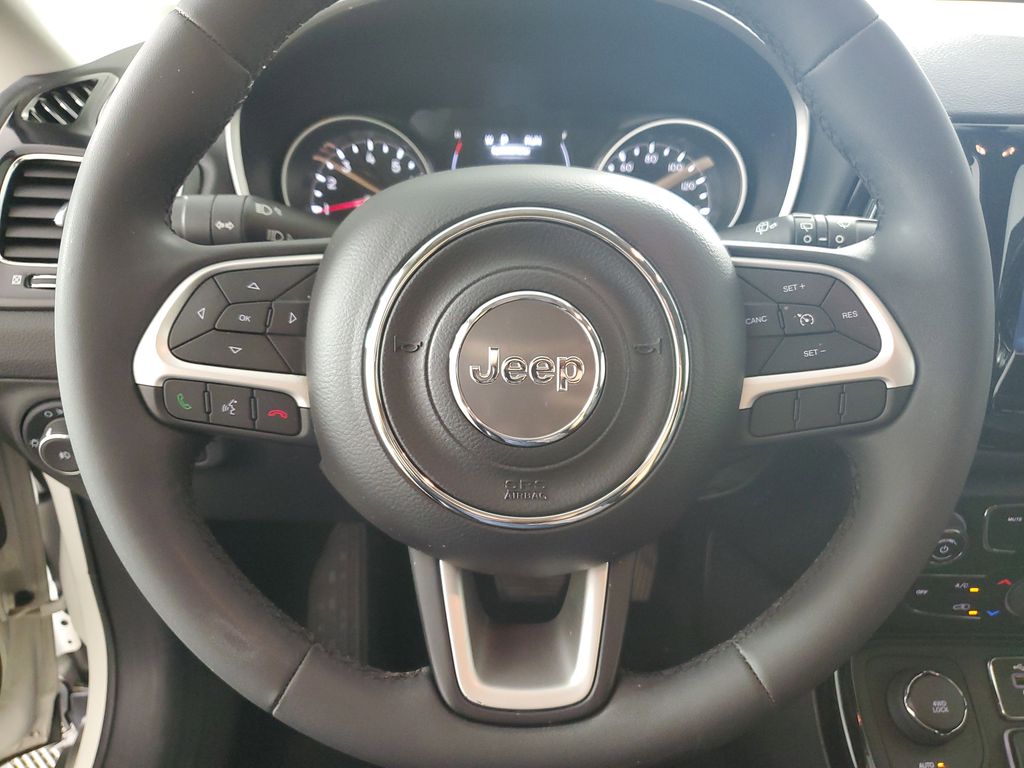2021 Jeep Compass Altitude photo 19
