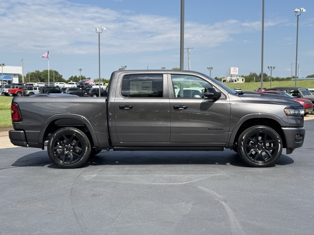 2026 Ram 1500 Laramie photo 8